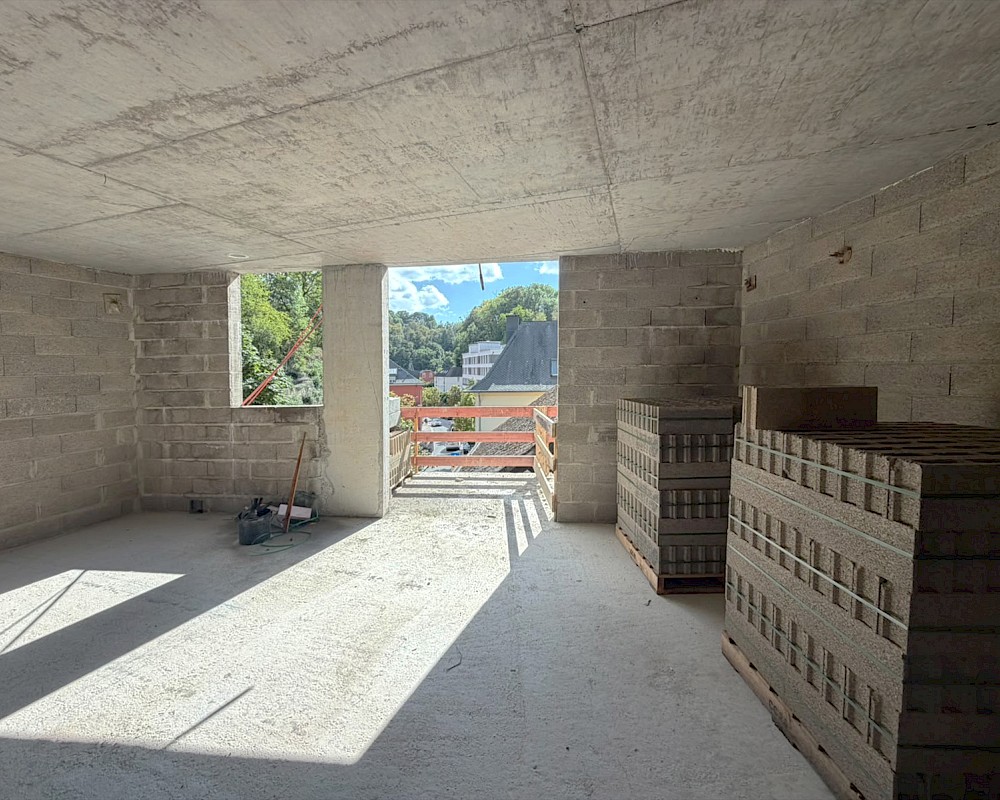 mona_rina_construction_sept26.jpg